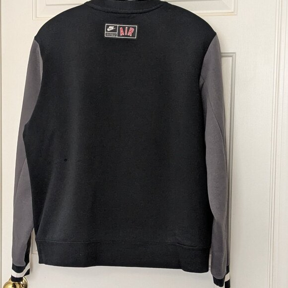 NIKE AIR Max Men's Sweatshirt Crewneck Spell Out Chest Logo Sz L Black/Gray - Picture 7 of 10